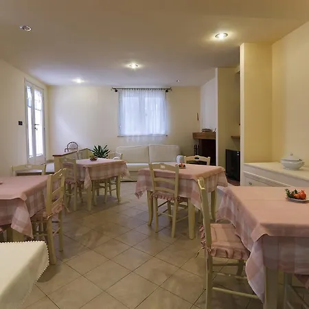 Nocleg ze śniadaniem Il Giardino Delle Sete 4*