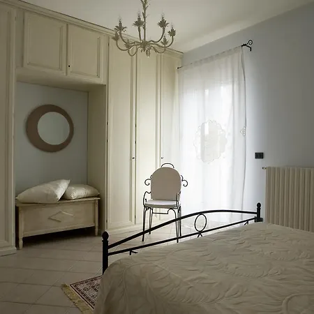 Nocleg ze śniadaniem Il Giardino Delle Sete 4*